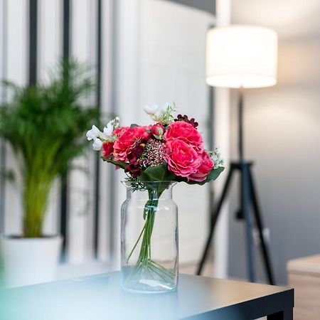 Deluxe Old Town Apartment By Noclegi Renters 포즈난 외부 사진